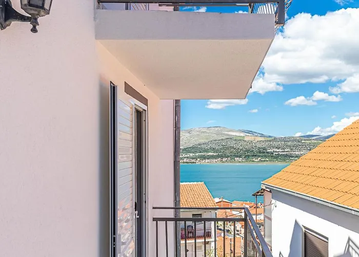 Simic Apartment Trogir